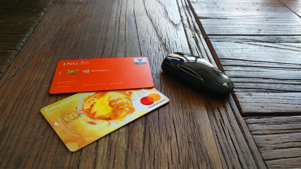 Een auto huren kan met creditcard of pinpas