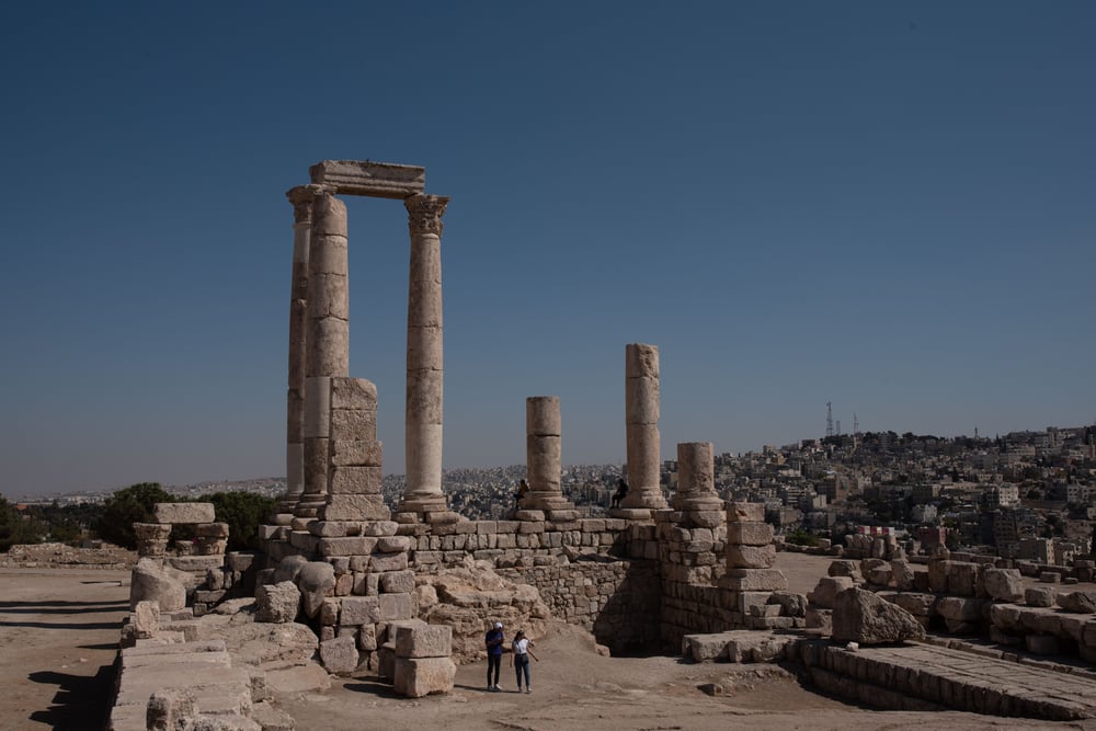 Een roadtrip in Jordanië en Temple Hercules in Amman bezoeken