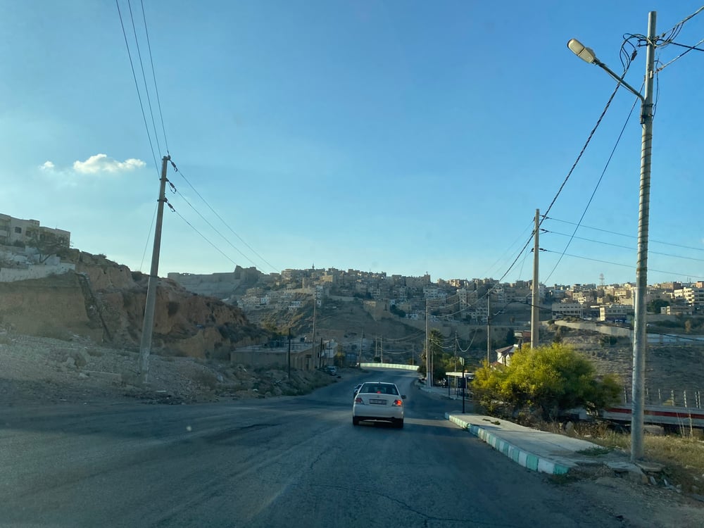 Goed voorbereid met je huurauto de weg op in Jordanië