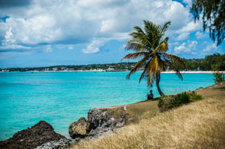Uitzicht op de kust in Barbados