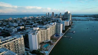 Skyline Miami VS